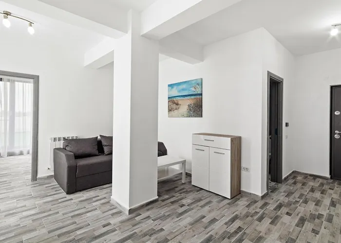 Azure Bliss Terrace Daire Navodari