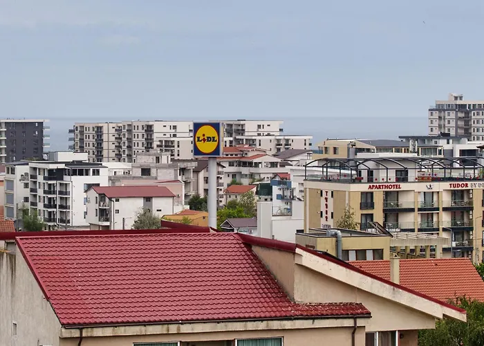 Azure Bliss Terrace Apartment Năvodari